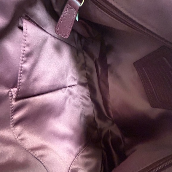 Brand new coach bag, never used. - Picture 4 of 5
